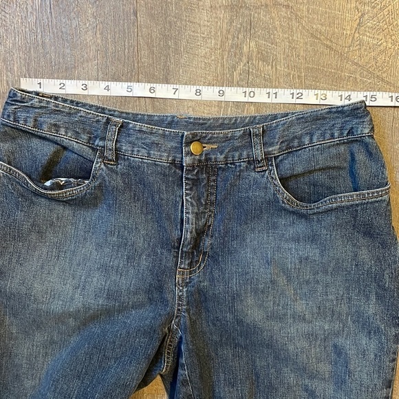 Tyler Boe Medium Wash Denim Jeans Straight Leg size 10 - Picture 13 of 14